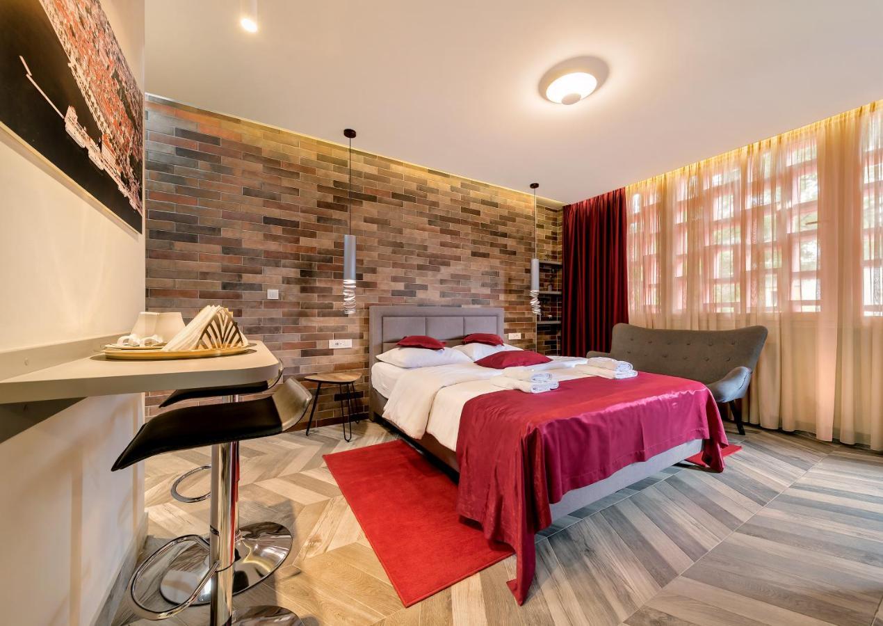 Il Giardino Luxury Rooms & Suites สปลิท ภายนอก รูปภาพ