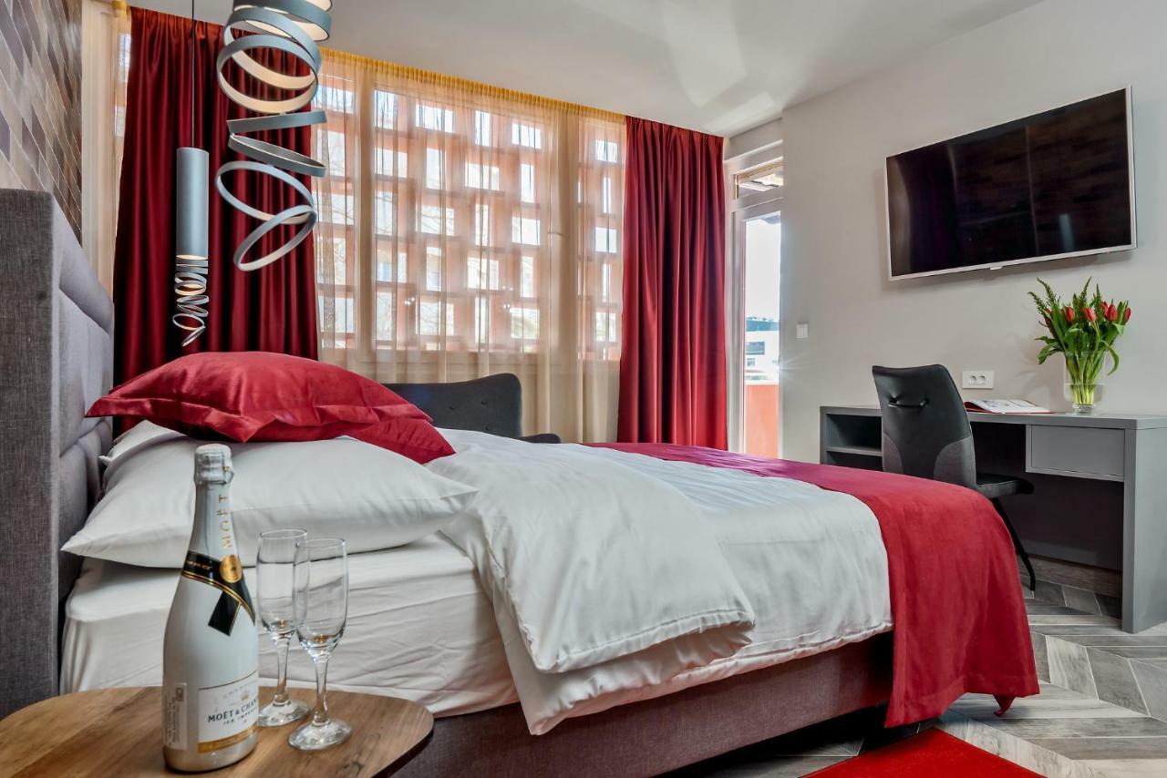 Il Giardino Luxury Rooms & Suites สปลิท ภายนอก รูปภาพ